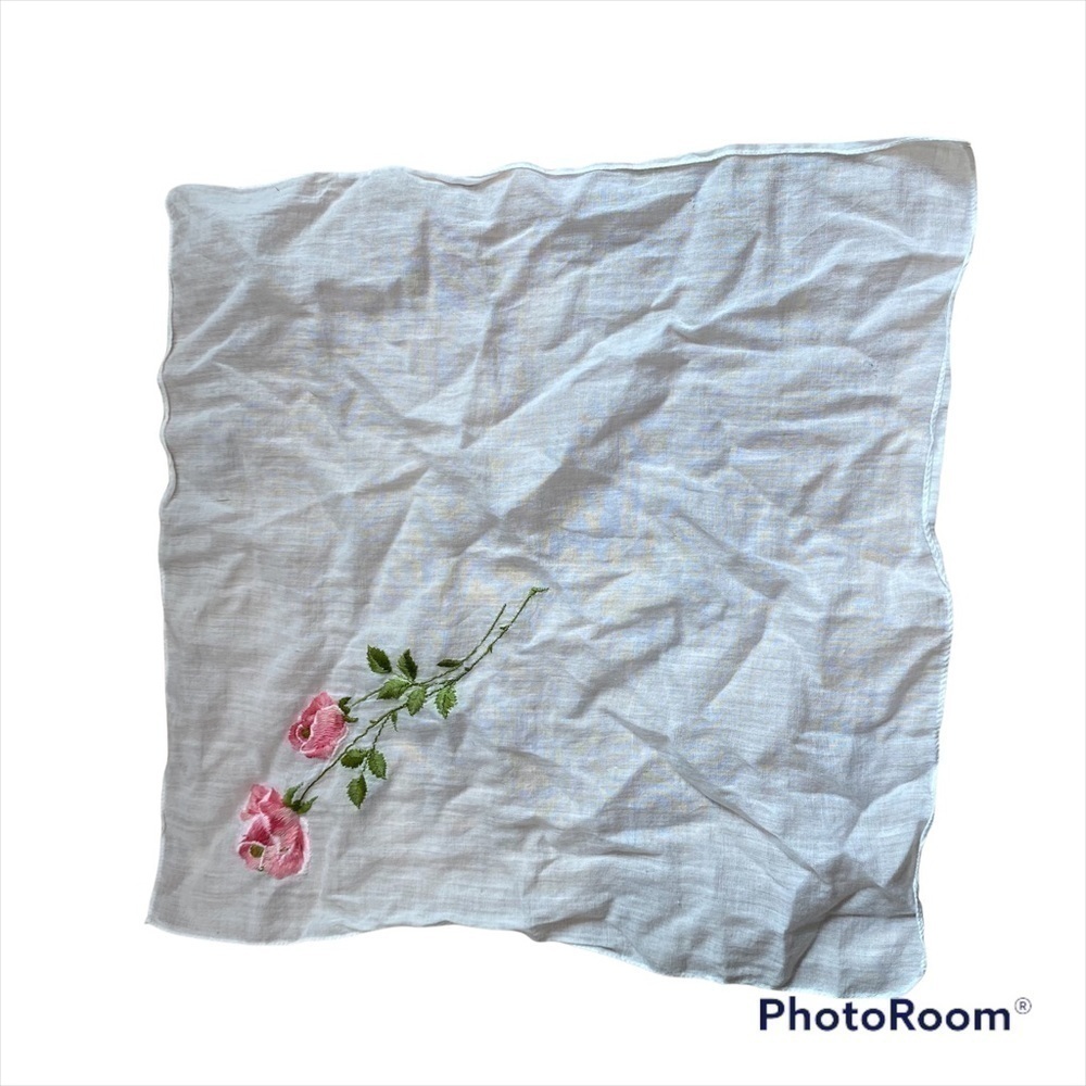 Vintage Embroidered Floral Handkerchief Women’s White Pink